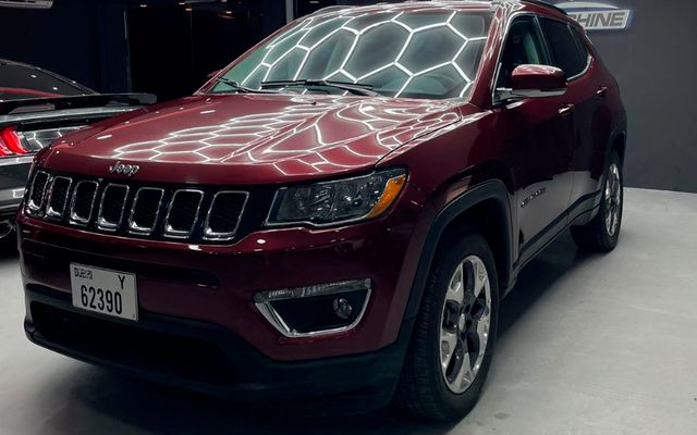 JEEP COMPASS - image 1