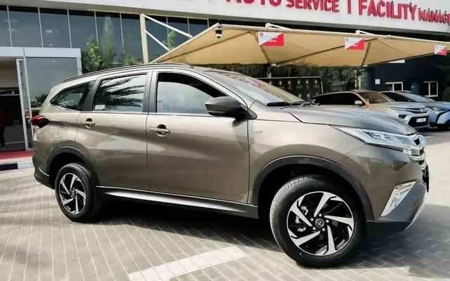 TOYOTA Rush 1.5 P AT 23 KW - image 2