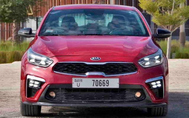 KIA FORTE GT - image 3