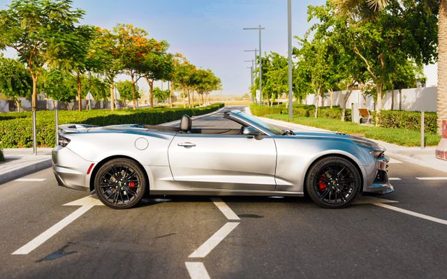 Chevrolet Camaro RS V6 - image 2