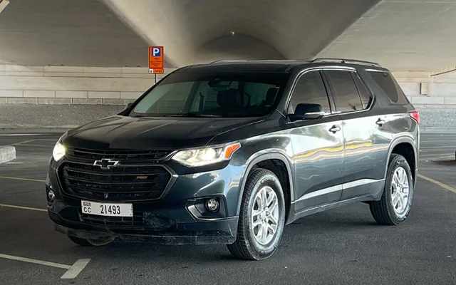 Chevrolet Traverse - image 1