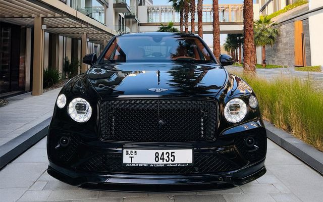 BENTLEY BENTAYGA - image 1