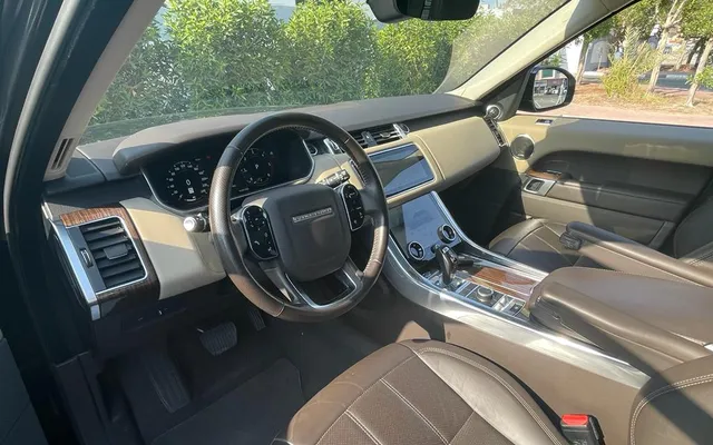 RANGE ROVER SPORT - image 4