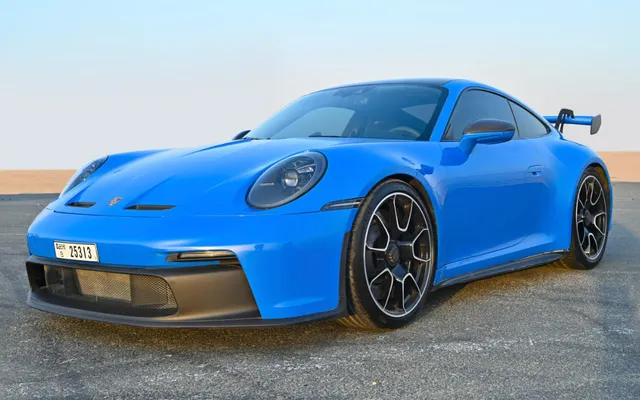 Porsche 911 GT3 - image 1