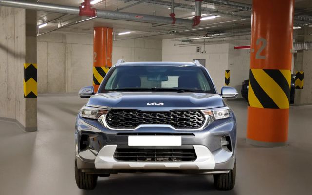 KIA Sonet 1.5L 4x2 EX - image 3