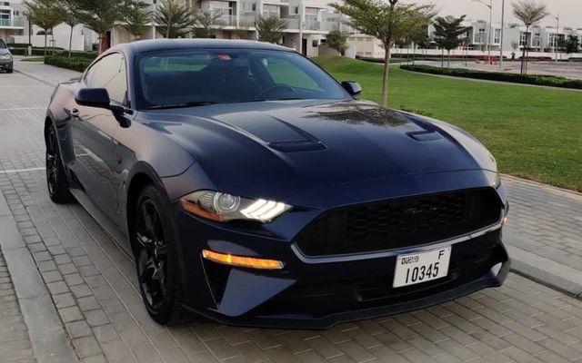 Ford Mustang - image 1