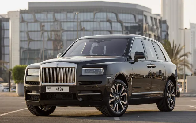 Rolls Royce Cullinan – Picture 1