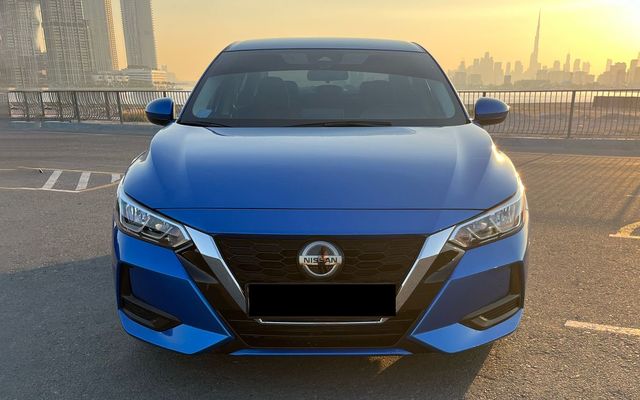 Nissan Sentra - image 3