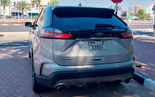 Ford Edge - image 4
