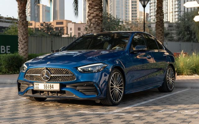Mercedes C200 - image 1