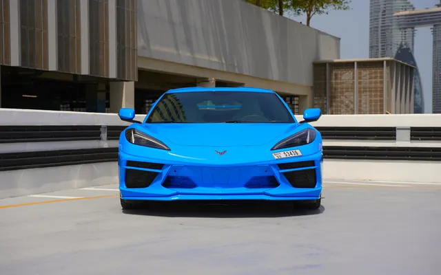 Chevrolet Corvette - image 3
