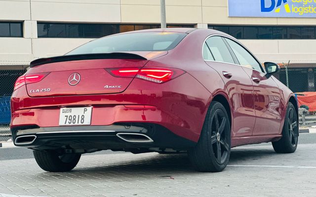 MERCEDES CLA250 - image 2