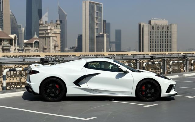 Chevrolet Corvette C8 - image 4