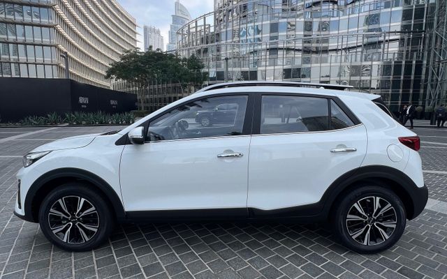 Kia Sonet - image 2