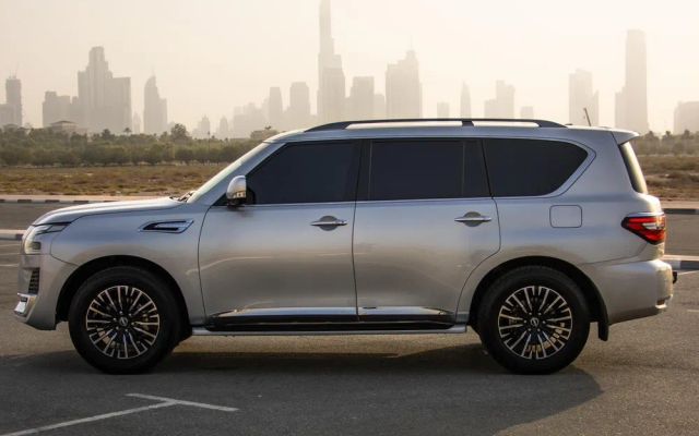 Nissan Patrol - image 2