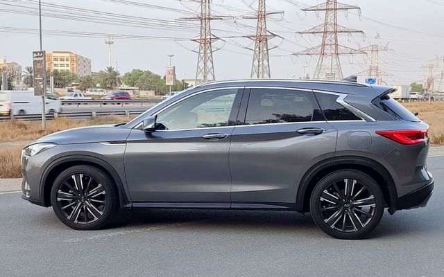 Infiniti QX50 - image 3
