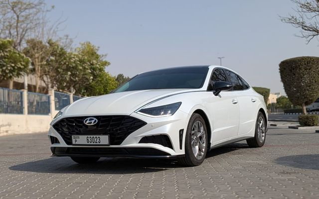 HYUNDAI SONATA LIMITED - image 1