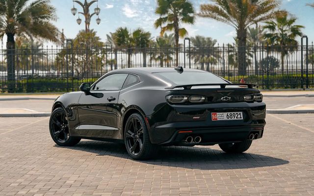 CHEVROLET Camaro - image 4