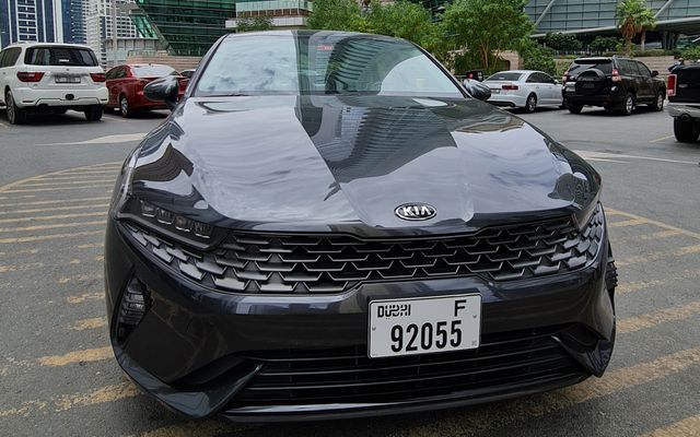 KIA K5 - image 2