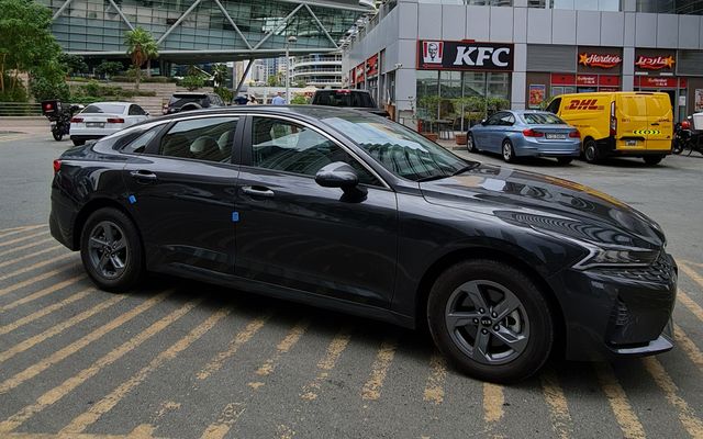 KIA K5 - image 3