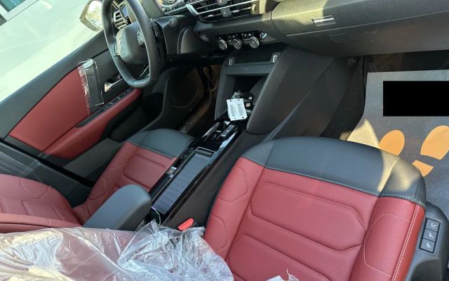 Citroen C4X - image 4