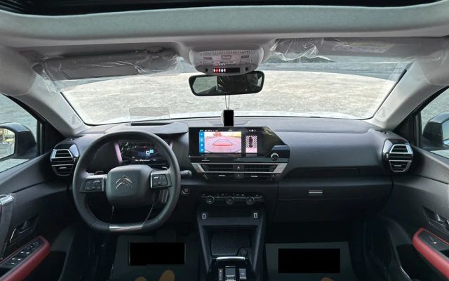 Citroen C4X - image 3