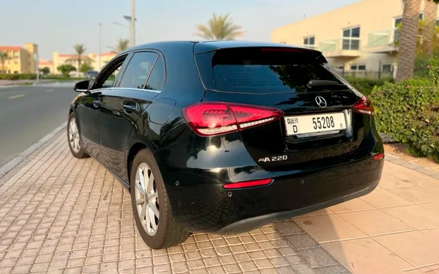 MERCEDES A220 - image 3