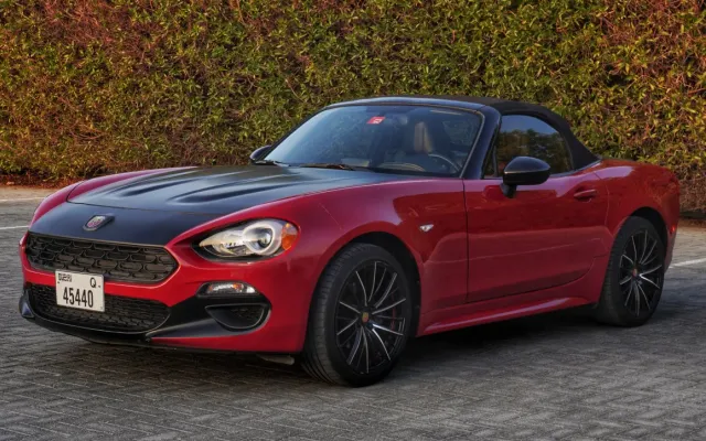 Fiat 124 Spider - image 1
