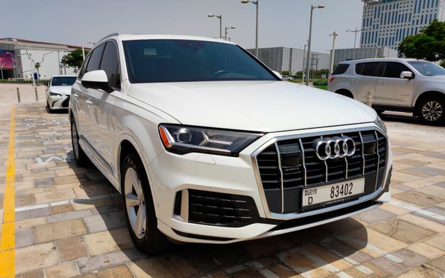 Audi Q7 - image 3