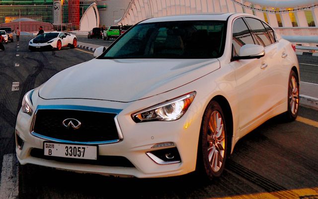 Infiniti Q50 - image 1
