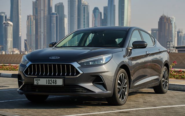 JAC J7 - image 1