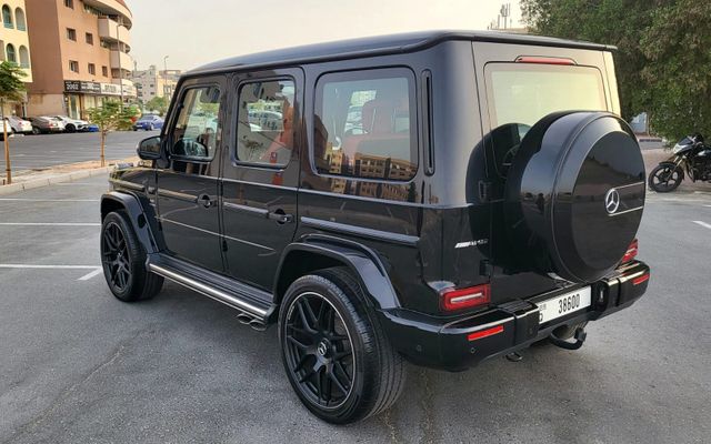 MERCEDES G63 - image 3