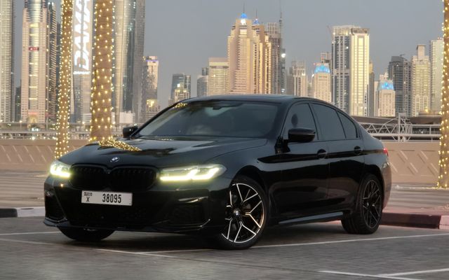 BMW 520i - image 1