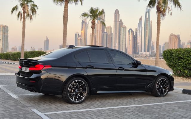 BMW 520i - image 2