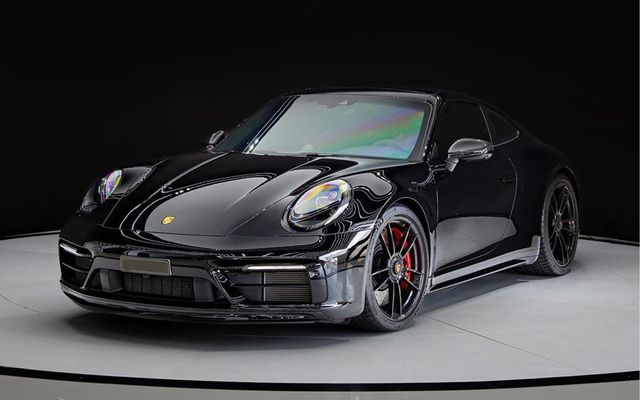 PORSCHE 911 CARRERA GTS - image 1