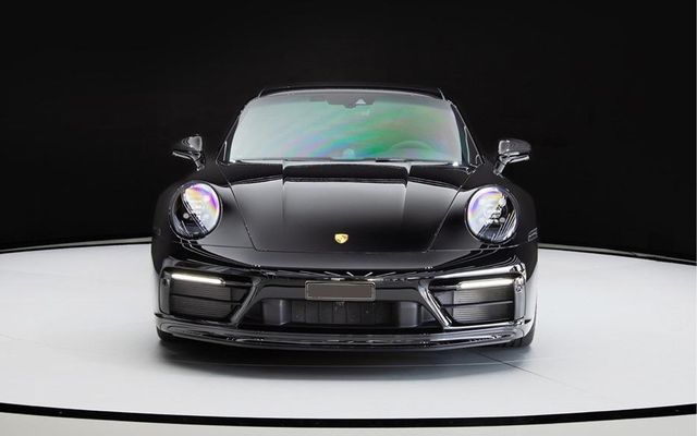 PORSCHE 911 CARRERA GTS - image 2