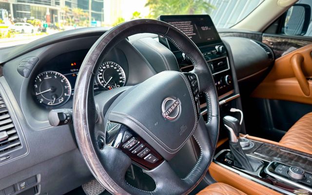 Nissan Patrol - image 3