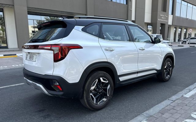 KIA SELTOS - image 4