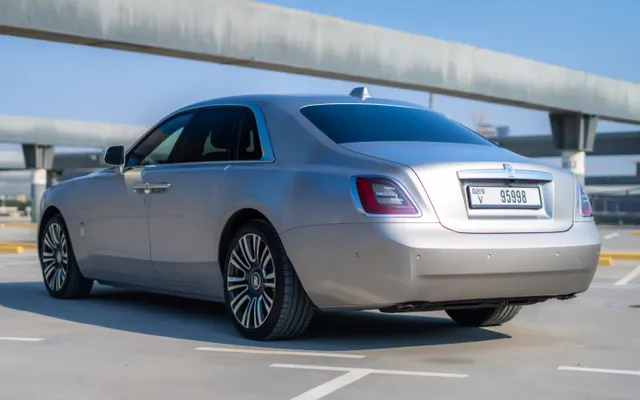 Rolls Royce Ghost - image 4