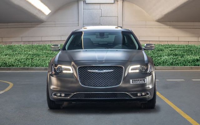 CHRYSLER 2020 - image 2