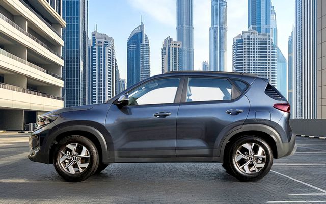 KIA Sonet 1.5L 4x2 EX - image 2