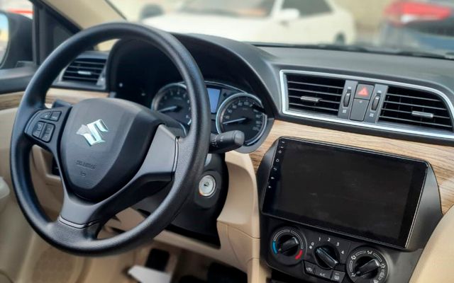 SUZUKI CIAZ SALOON - image 3