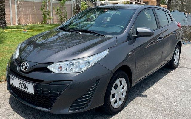 TOYOTA YARIS - image 1