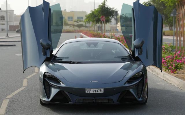 MCLAREN ARTURA - image 4