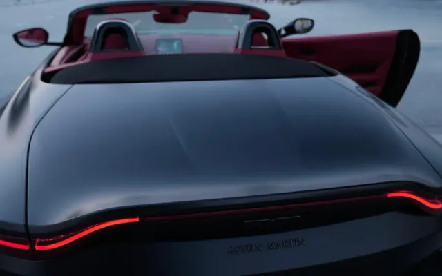 Aston Martin - image 2
