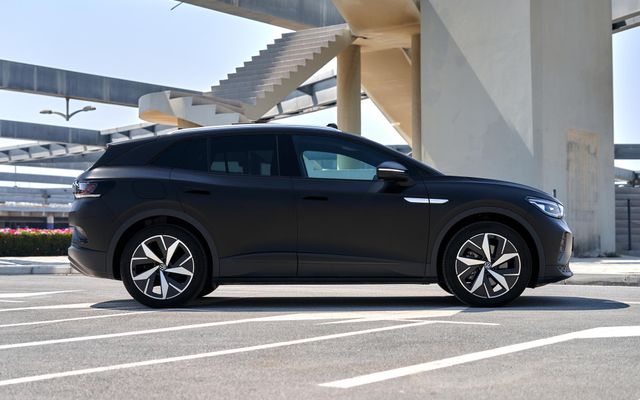 Volkswagen ID4 - image 2