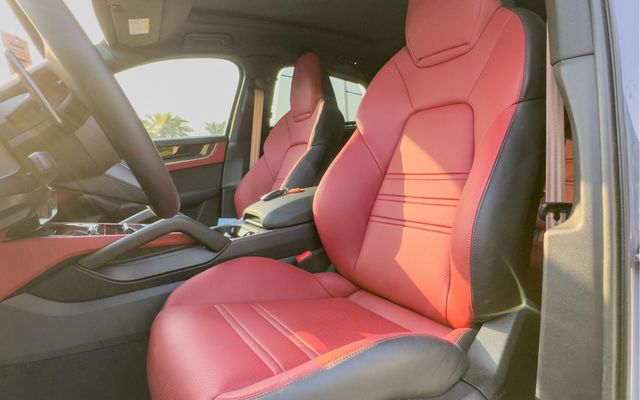 Porsche Cayenne Coupe - image 4