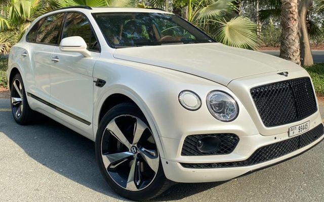 BENTLEY BENTAYGA - image 1