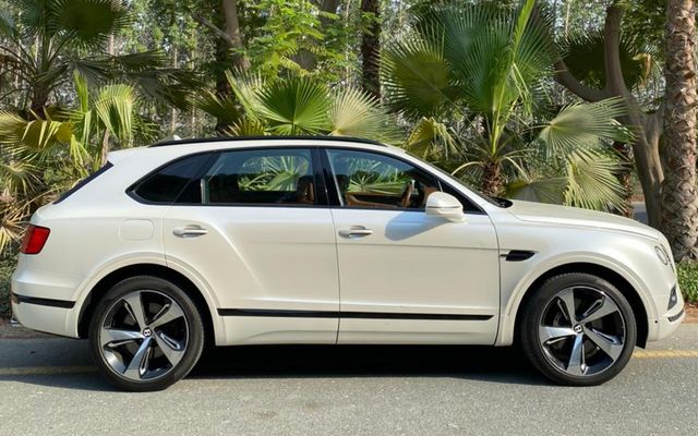 BENTLEY BENTAYGA - image 2