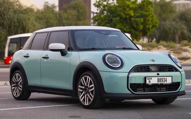Mini Cooper - image 4